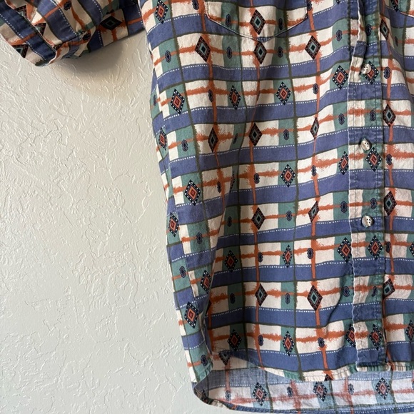 Cowboys’ Turtle Association Southwestern Print Shirt – Medium - Picture 5 of 9